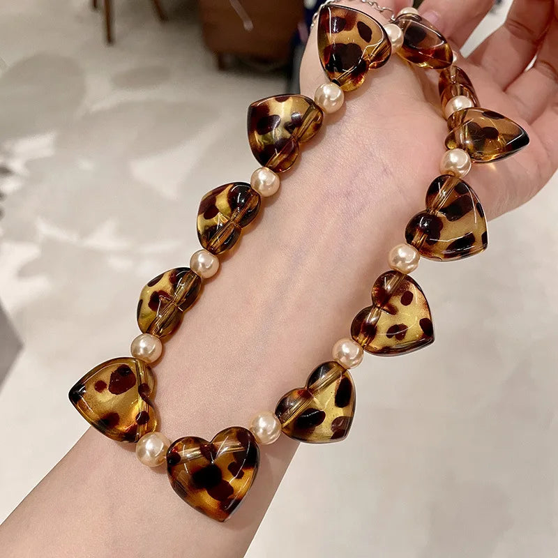 Leopard Print Large Heart-shaped Pearl Bead Necklace Design Collarbone Chain Luxury Choker Accessories