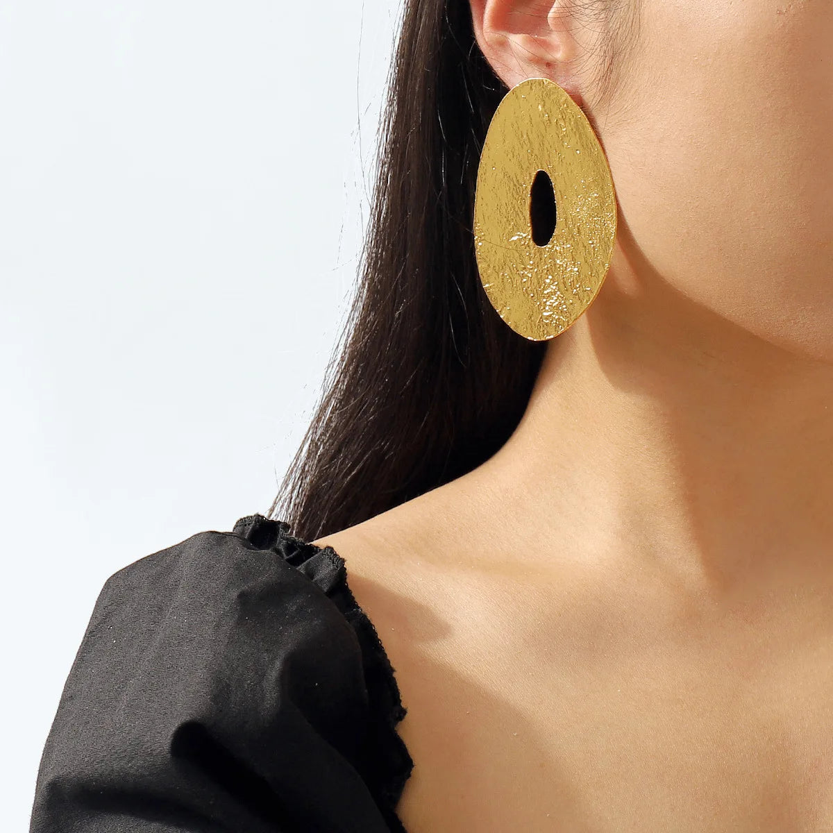Exaggerated Irregular Oval Earrings Fashionable Hollow Metal Temperament Geometric Jewelry